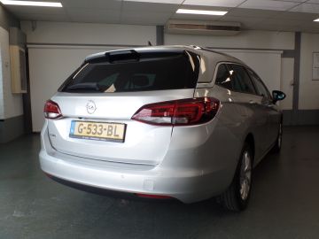 Opel Astra Sports Tourer 1.0 Turbo Innovation Navigatie, Achteruitrijcamera,