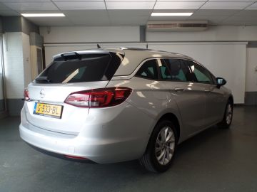 Opel Astra Sports Tourer 1.0 Turbo Innovation Navigatie, Achteruitrijcamera,