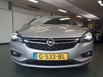 Opel Astra Sports Tourer 1.0 Turbo Innovation Navigatie, Achteruitrijcamera,