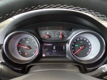 Opel Astra Sports Tourer 1.0 Turbo Innovation Navigatie, Achteruitrijcamera,