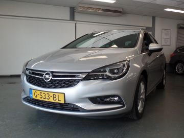 Opel Astra Sports Tourer 1.0 Turbo Innovation Navigatie, Achteruitrijcamera,