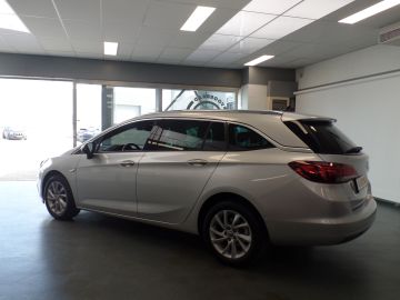Opel Astra Sports Tourer 1.0 Turbo Innovation Navigatie, Achteruitrijcamera,