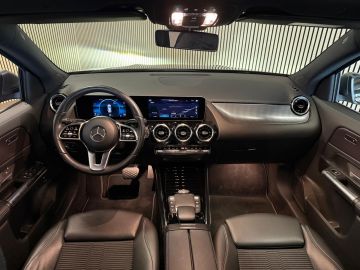 Mercedes-Benz GLA 200 Progressive-CAMERA-APPLE CARPLAY-ECC-STOELCOMFORT-COMPLEET