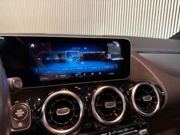 Mercedes-Benz GLA 200 Progressive-CAMERA-APPLE CARPLAY-ECC-STOELCOMFORT-COMPLEET