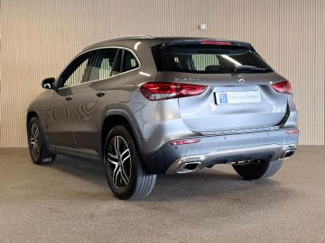 Mercedes-Benz GLA 200 Progressive-CAMERA-APPLE CARPLAY-ECC-STOELCOMFORT-COMPLEET