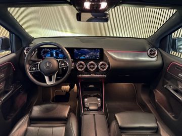 Mercedes-Benz B-Klasse 200 Progressive-MEMORY-PANORAMA-TREKHAAK-KEYLESS-COMPLEET