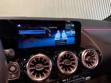 Mercedes-Benz B-Klasse 200 Progressive-MEMORY-PANORAMA-TREKHAAK-KEYLESS-COMPLEET