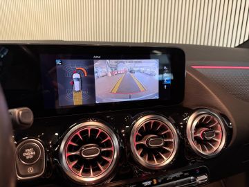 Mercedes-Benz B-Klasse 200 Progressive-MEMORY-PANORAMA-TREKHAAK-KEYLESS-COMPLEET