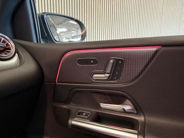 Mercedes-Benz B-Klasse 200 Progressive-MEMORY-PANORAMA-TREKHAAK-KEYLESS-COMPLEET