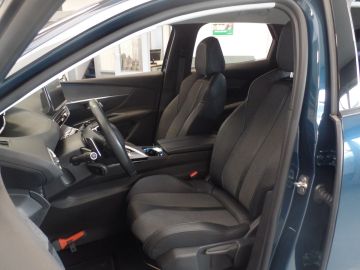 Peugeot 3008 Automaat 1.2 PureTech Blue Lease Allure 130pk automaat, Navi, Ach