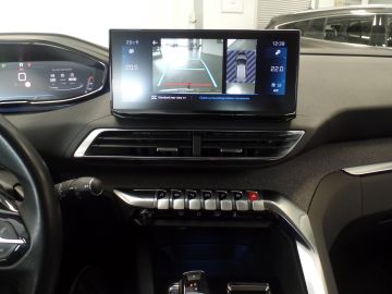Peugeot 3008 1.2 PureTech Blue Lease Allure 130pk automaat, Navigatie, Achteru