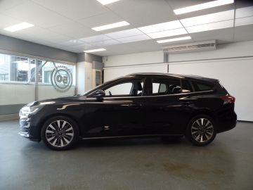 Ford Focus Wagon 1.0 EcoBoost Hybrid Titanium 125pk automaat, Nieuw model!! 