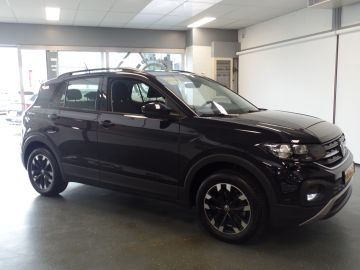 Volkswagen T-Cross 1.0 TSI Life Navigatie, Apple carplay, Achteruitrijcamera, Clima 