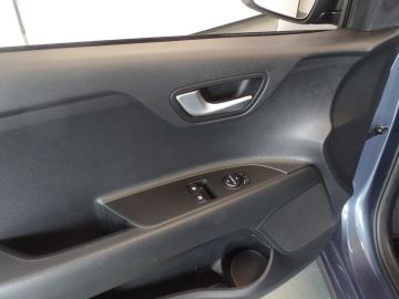 Kia Rio 1.0 T-GDi MHEV DynamicLine Navigatie, Apple carplay, Achteruitrij