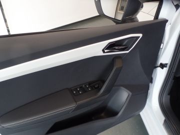 Seat Ibiza 1.0 TSI Business Intense, Automaat, Navigatie, Achteruitrijcamera