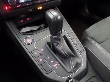 Seat Ibiza 1.0 TSI Business Intense, Automaat, Navigatie, Achteruitrijcamera