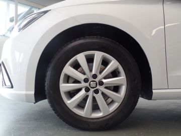 Seat Ibiza 1.0 TSI Business Intense, Automaat, Navigatie, Achteruitrijcamera