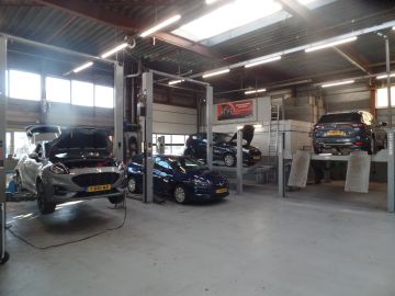 Seat Ibiza 1.0 TSI Business Intense, Automaat, Navigatie, Achteruitrijcamera