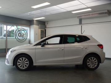 Seat Ibiza 1.0 TSI Business Intense, Automaat, Navigatie, Achteruitrijcamera