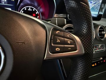 Mercedes-Benz C-Klasse Coupé 300 AMG STYLING-PANORAMA-AIRMATIC-DISTRONIC-SOUND-CAMERA-CO