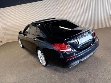 Mercedes-Benz E-Klasse 200 AMG STYLING-PANORAMA-WIDESCREEN-CAMERA-SOUND-COMPLEET