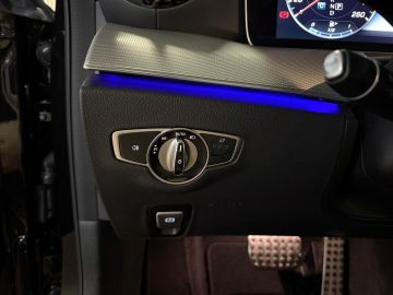 Mercedes-Benz E-Klasse 200 AMG STYLING-PANORAMA-WIDESCREEN-CAMERA-SOUND-COMPLEET