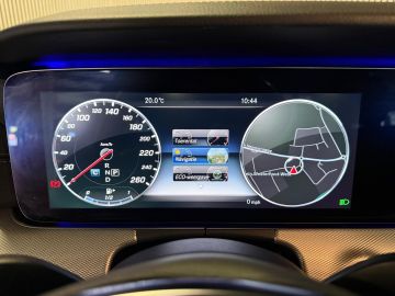 Mercedes-Benz E-Klasse 200 AMG STYLING-PANORAMA-WIDESCREEN-CAMERA-SOUND-COMPLEET