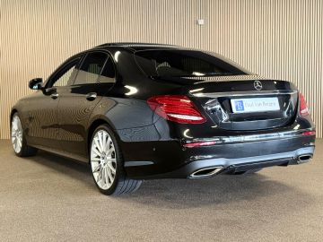 Mercedes-Benz E-Klasse 200 AMG STYLING-PANORAMA-WIDESCREEN-CAMERA-SOUND-COMPLEET
