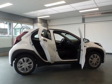 Toyota Aygo X 1.0 VVT-i X, 5drs, Nieuw model! Airco, Cruise controle, Elek ra