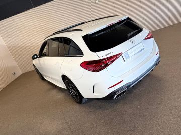 Mercedes-Benz C-Klasse Estate 300e AMG STYLING-PANORAMA-NIGHT-DODEHOEK-CAMERA-COMPL.