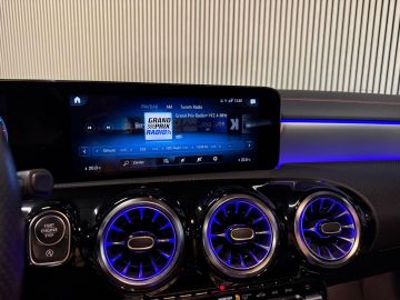 Mercedes-Benz CLA Shooting Brake 180 AMG STYLING-PANORAMA-NIGHT-CAMERA-KEYLESS-COMP
