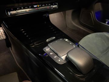 Mercedes-Benz CLA Shooting Brake 180 AMG STYLING-PANORAMA-NIGHT-CAMERA-KEYLESS-COMP
